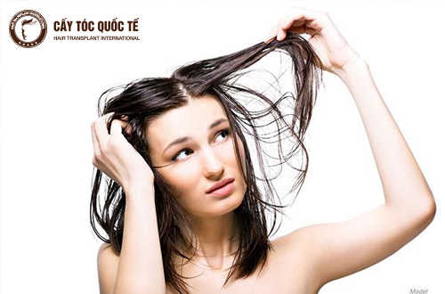 Điều trị tóc dầu “dễ ợt” – hiệu quả ngay sau 1 tháng